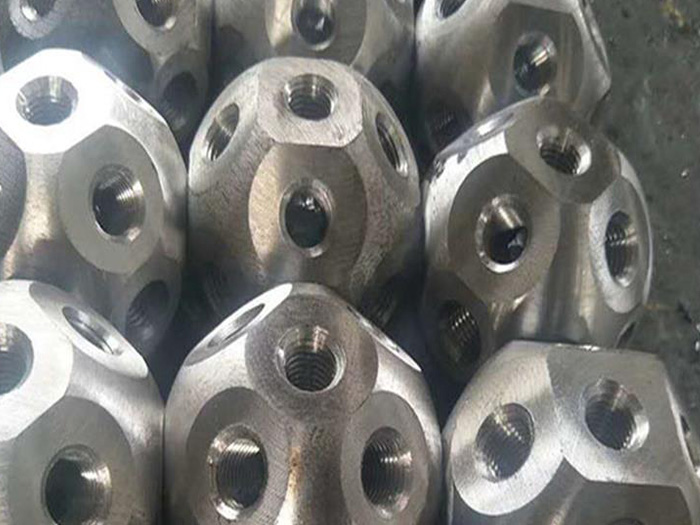 汕尾螺栓球网架杆件制作